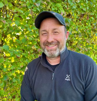 Stig Halvorsen  er ansatt hos Hjem og Hage Fikserne AS